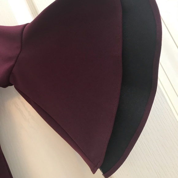 Betsy and Adam off the Shoulder ruffled sleeve - Picture 2 of 8